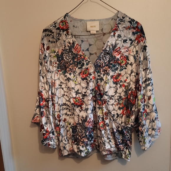 Anthropologie Maeve Umi Wrap Top Velvet Floral - Picture 6 of 15